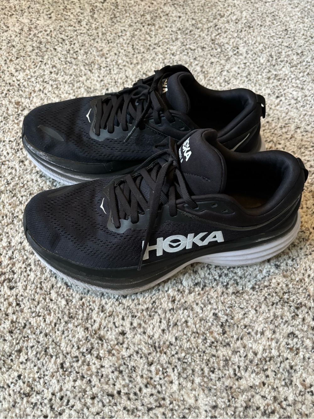 HOKA Bondi 8 Men's Black Running Shoes - Cushioned Performance, Size 8.5